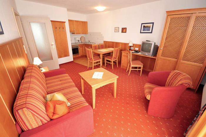 Apart Hotel Garni Strasser Zell am Ziller Bilik gambar