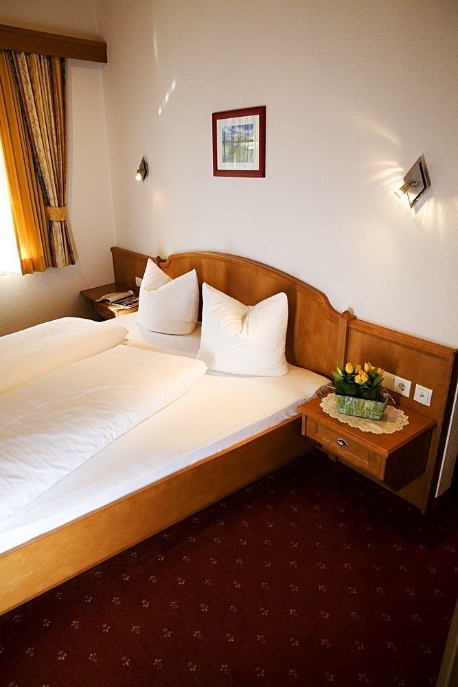 Apart Hotel Garni Strasser Zell am Ziller Luaran gambar