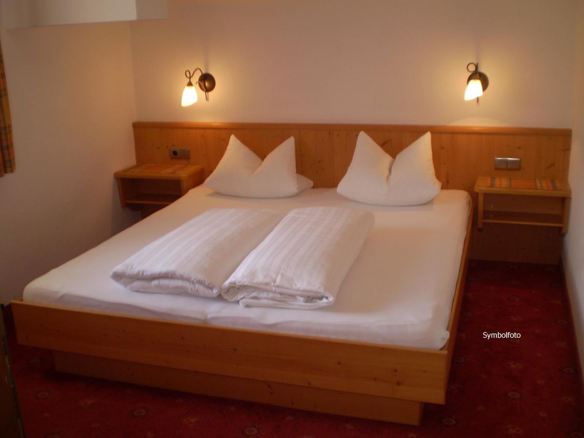 Apart Hotel Garni Strasser Zell am Ziller Luaran gambar