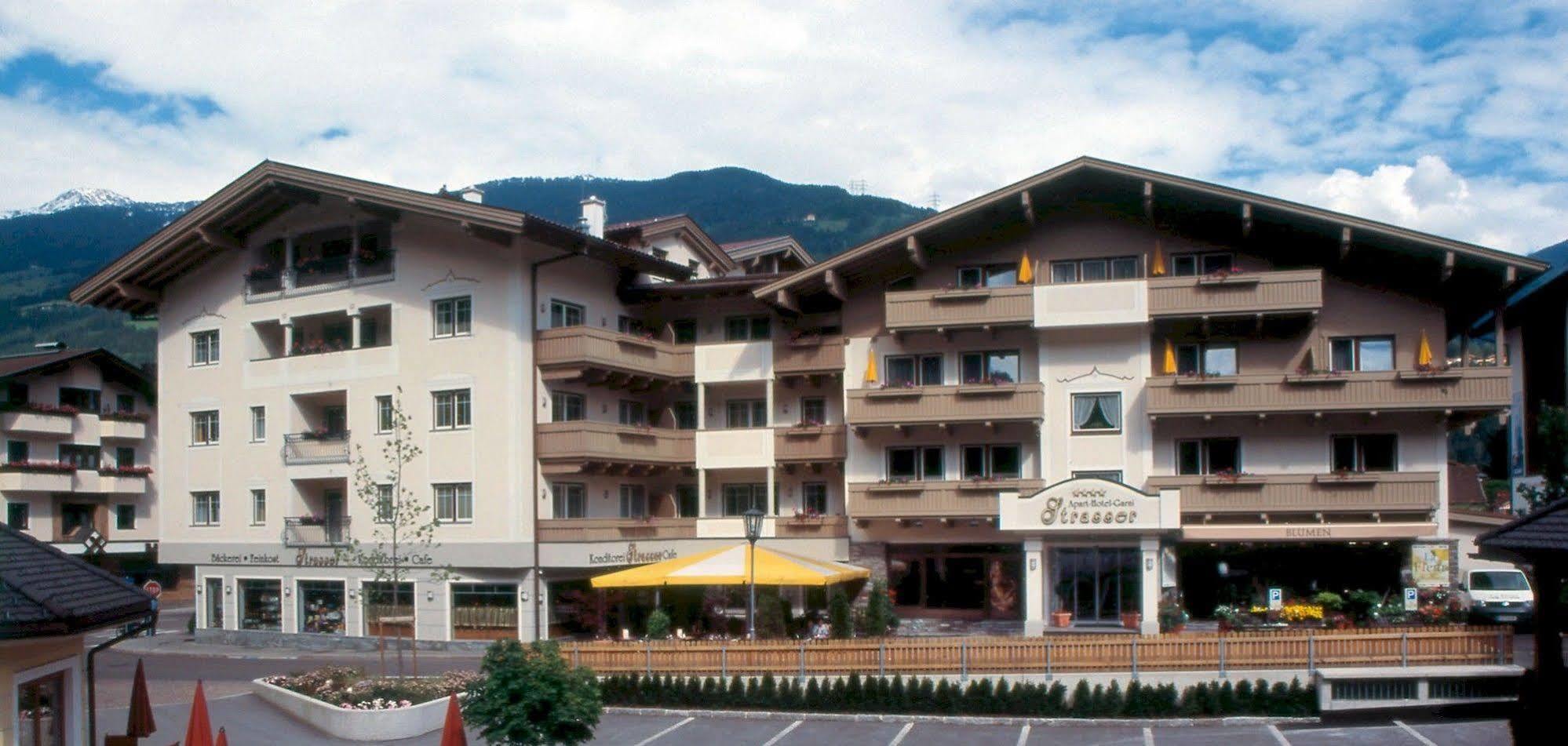 Apart Hotel Garni Strasser Zell am Ziller Luaran gambar