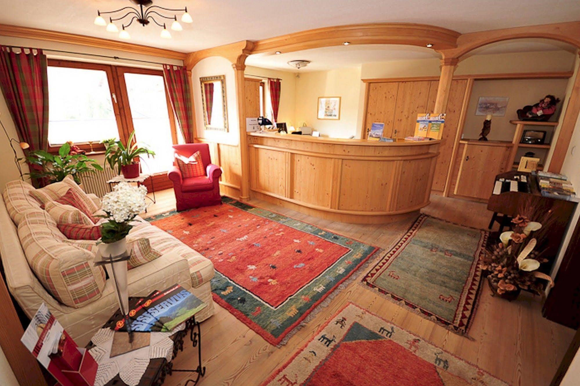 Apart Hotel Garni Strasser Zell am Ziller Luaran gambar