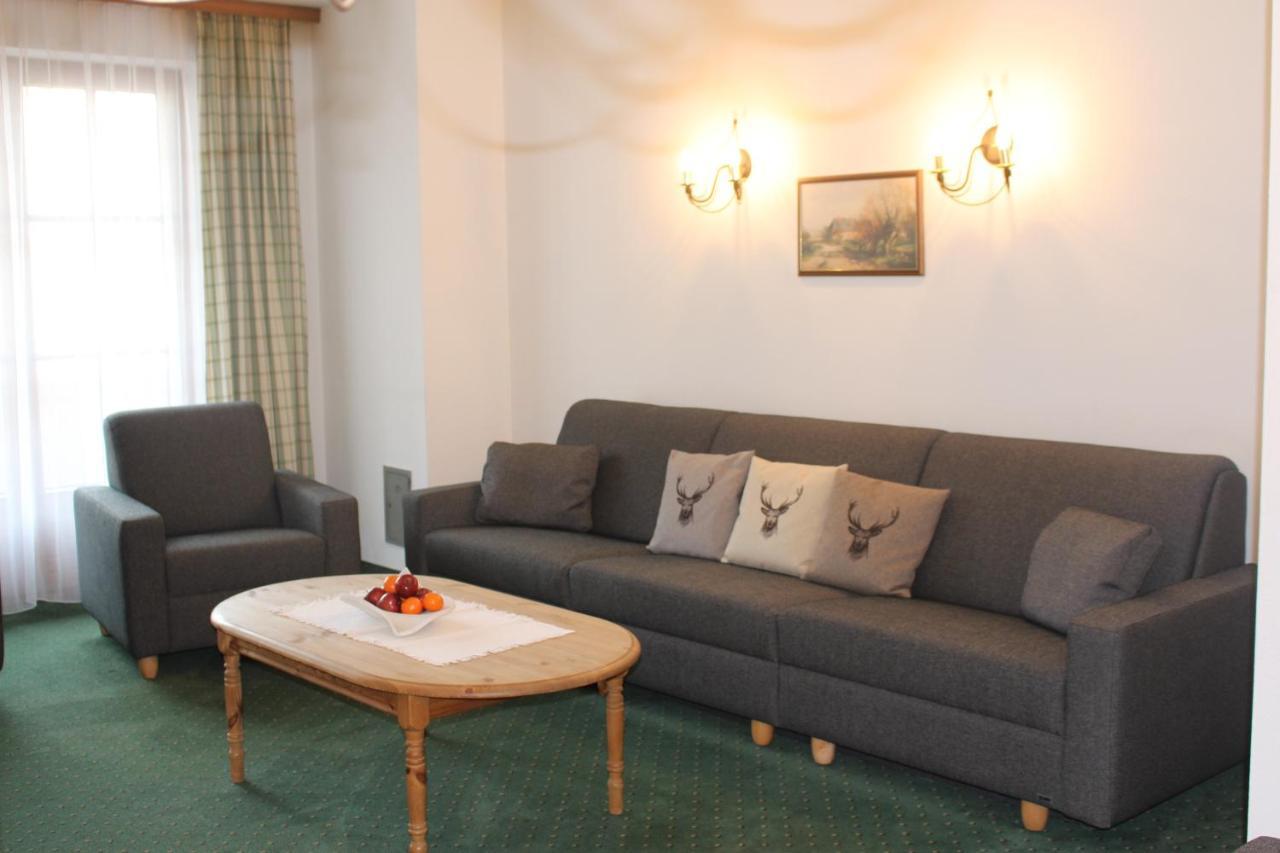 Apart Hotel Garni Strasser Zell am Ziller Luaran gambar